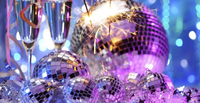 idee allestimento addobbi natalizi per discoteca fai da te